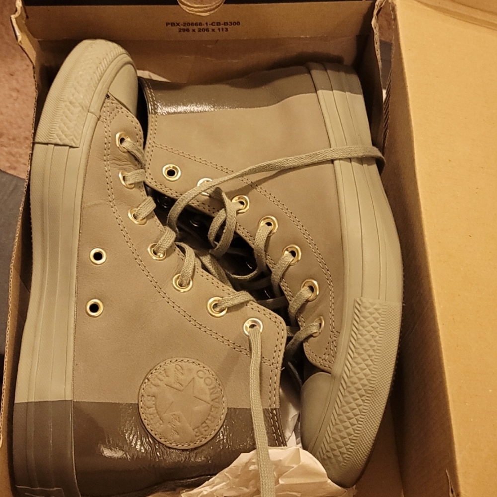 CONVERSE